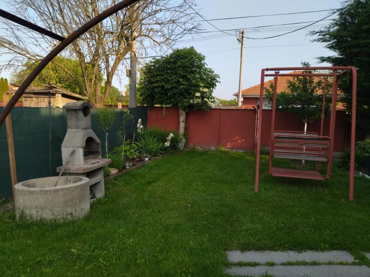 Ubytovanie Tibor Skarba Dunajská Streda Exteriér fotografie
